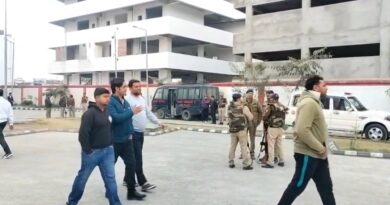 जिला न्यायालय देहरादून को एक बार फिर से बम से उड़ाने की धमकी भरा मेल प्राप्त हुआ है जिला न्यायालय देहरादून को एक बार फिर से बम से उड़ाने की धमकी भरा मेल प्राप्त हुआ है