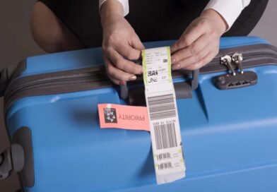 क्या आप भी यूं ही फेंक देते हैं Airplane Tag? छिपी होती है खुफिया जानकारी, हमेशा इस तरह फाड़ें क्या आप भी यूं ही फेंक देते हैं Airplane Tag? छिपी होती है खुफिया जानकारी, हमेशा इस तरह फाड़ें