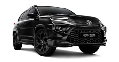 Toyota Hyryder का Aero Black Edition पैकेज हुआ लॉन्च, मिलेगा ब्लैक आउट एक्सटीरियर, जानें कीमत Toyota Hyryder का Aero Black Edition पैकेज हुआ लॉन्च, मिलेगा ब्लैक आउट एक्सटीरियर, जानें कीमत